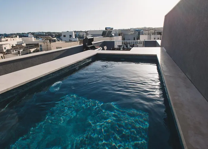 Dom wakacyjny Seaside Luxury With Rooftop Pool Birżebbuġa