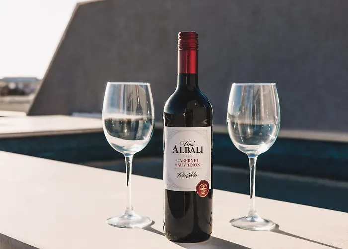 Seaside Luxury With Rooftop Pool Case de vacanță Birżebbuġa